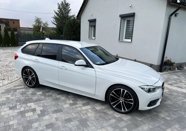 BMW Seria 3 cena 62900 przebieg: 167000, rok produkcji 2015 z Legnica małe 352